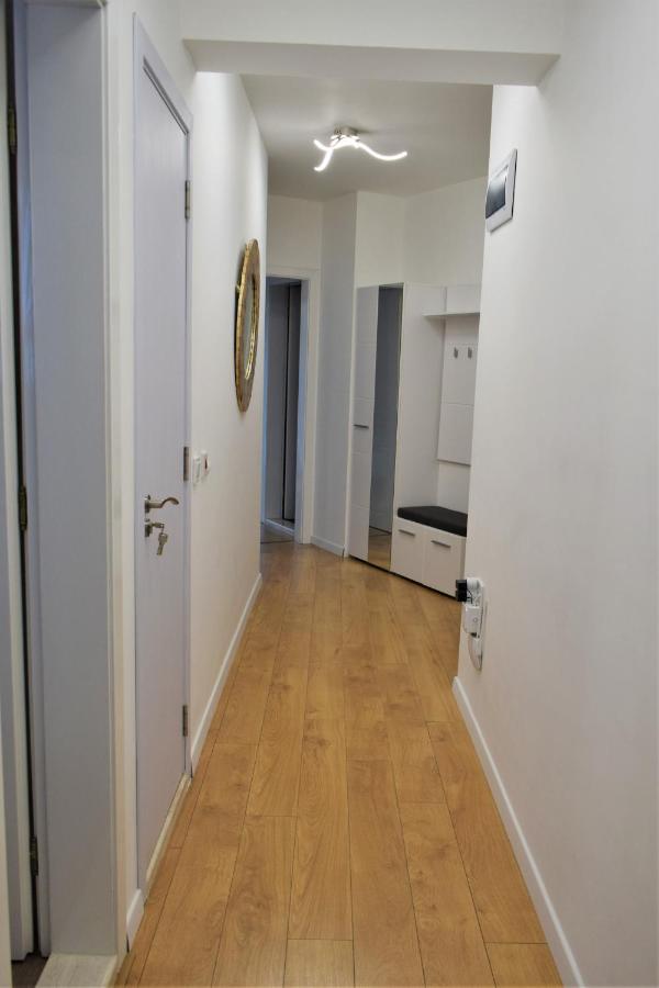 Center Gramophone With Private Parking Apartment *