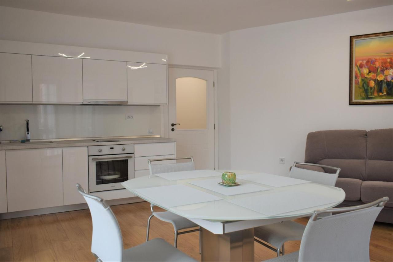 Apartment Center Gramophone With Private Parking
