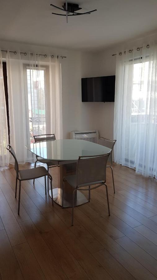 Apartment Center Gramophone With Private Parking *